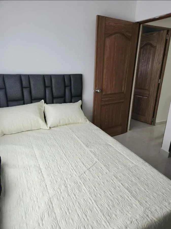 Elegante Y Amplio Apartamento Μεντεγίν Διαμέρισμα